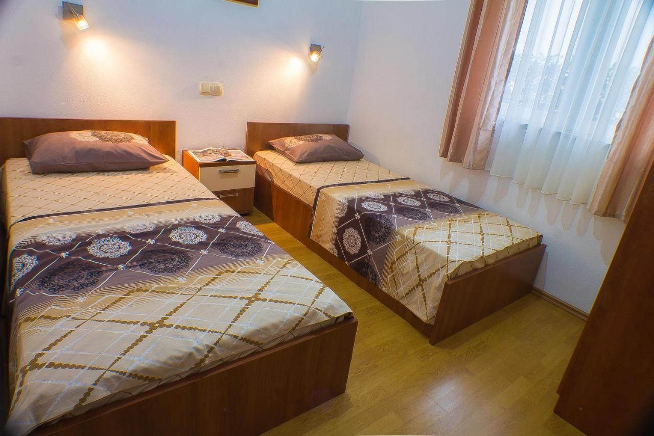 Dmm Apartments Tivat Exterior foto
